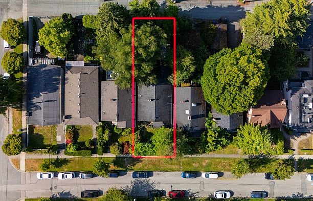 4579 W 11th Avenue Point Grey