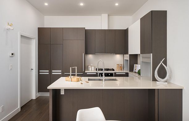232 W 1st Avenue False Creek