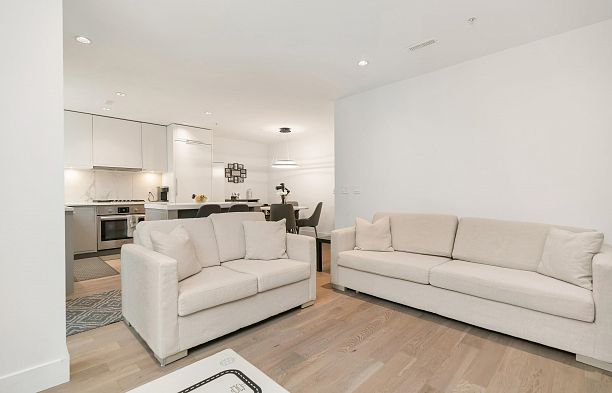 7619 Yukon Street Marpole
