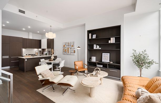 232 W 1st Avenue False Creek