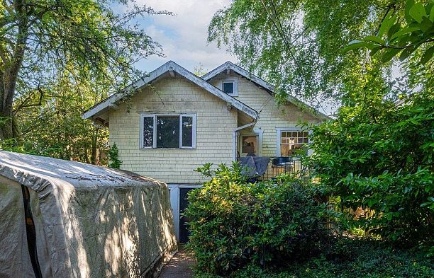 4579 W 11th Avenue Point Grey