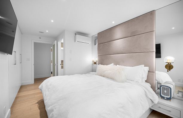 1603 33 Smithe Street Yaletown
