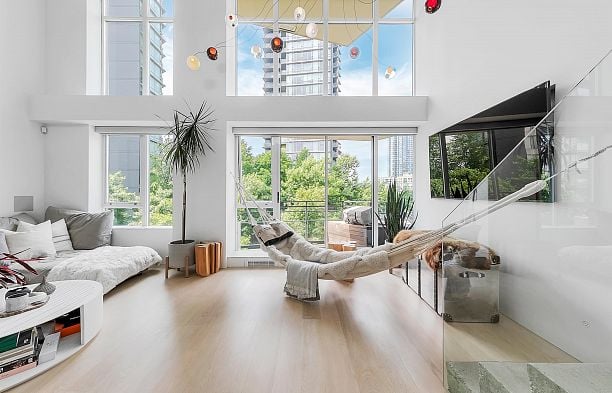 307 29 Smithe Mews Yaletown