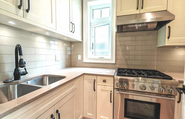 3520 W 37th Avenue Dunbar