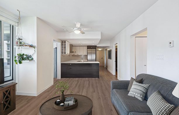621 1783 Manitoba Street False Creek