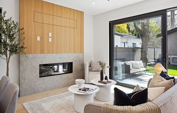 2 2626 W 41st Avenue Kerrisdale
