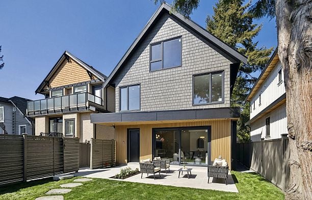 2 2626 W 41st Avenue Kerrisdale