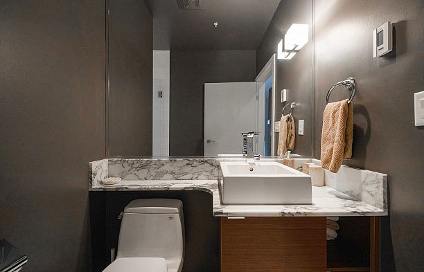 401 1241 Homer Street Yaletown