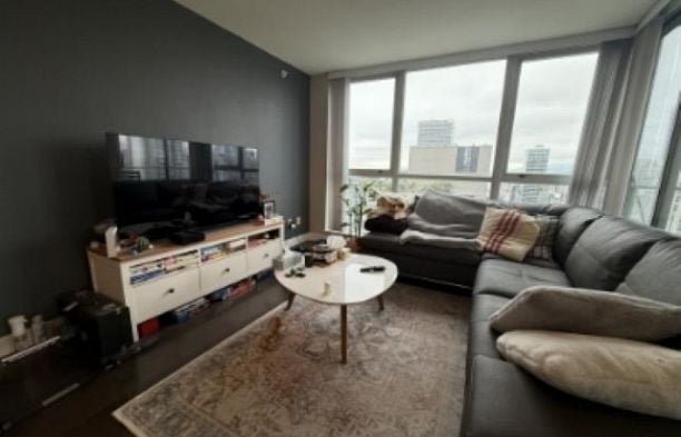 4006 1408  STRATHMORE MEWS, Vancouver BC V6Z 3A9 Yaletown