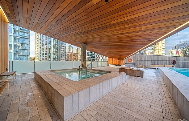 4701 1480 Howe Street Yaletown