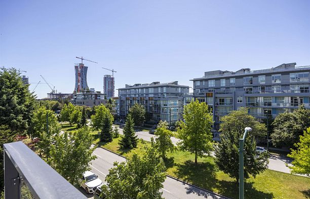 409 5212 Cambie Street Cambie