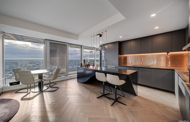 4701 1480 Howe Street Yaletown