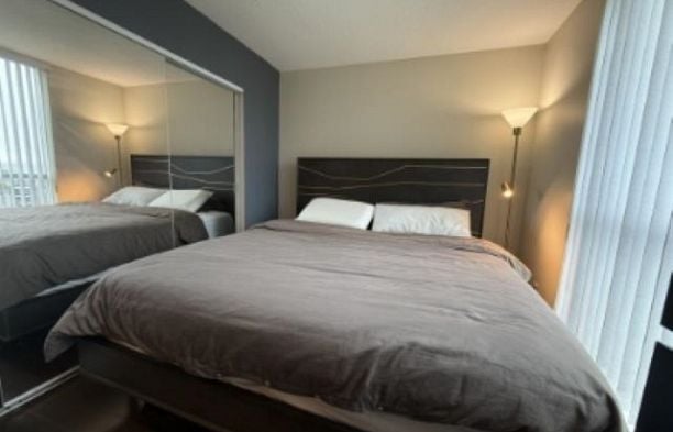 4006 1408  STRATHMORE MEWS, Vancouver BC V6Z 3A9 Yaletown