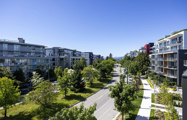 409 5212 Cambie Street Cambie