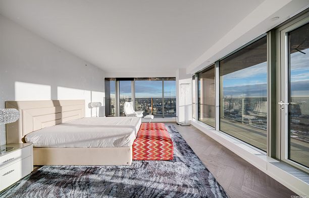 4701 1480 Howe Street Yaletown