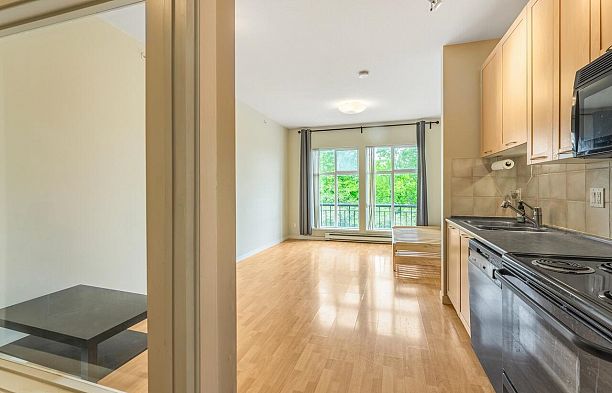 PH3 1503 W 65th Avenue S.W. Marine