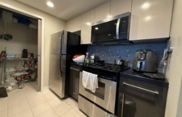 4006 1408  STRATHMORE MEWS, Vancouver BC V6Z 3A9 Yaletown