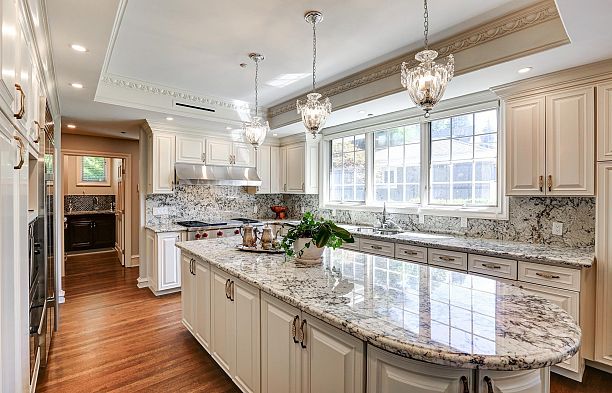 4538 Angus Drive Shaughnessy