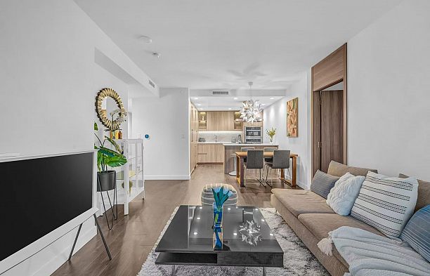 1207 1768 Cook Street False Creek