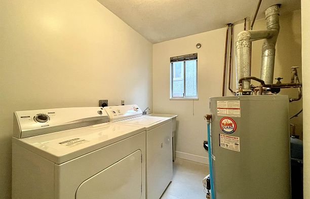 937 W 18th Avenue Cambie