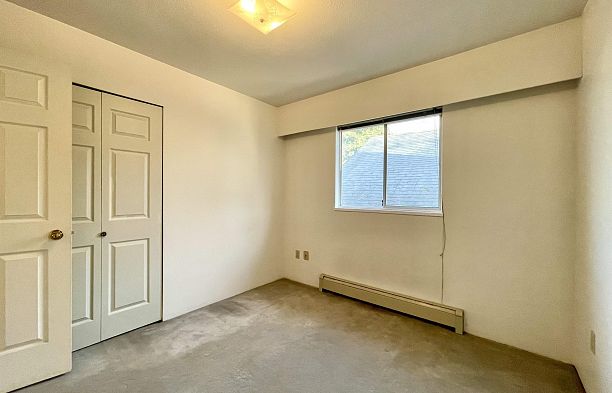 937 W 18th Avenue Cambie