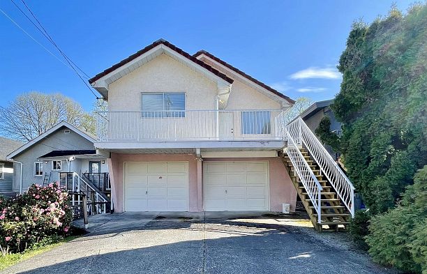 937 W 18th Avenue Cambie