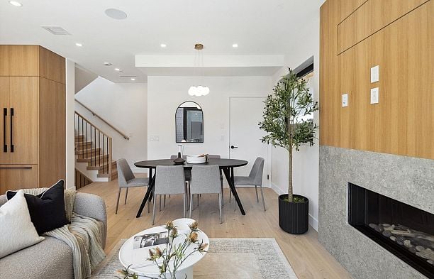 1 2626 W 41st Avenue Kerrisdale