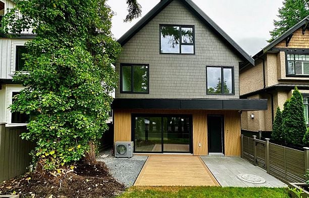 1 2626 W 41st Avenue Kerrisdale
