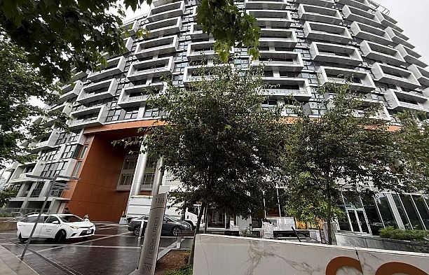 1207 1768 Cook Street False Creek