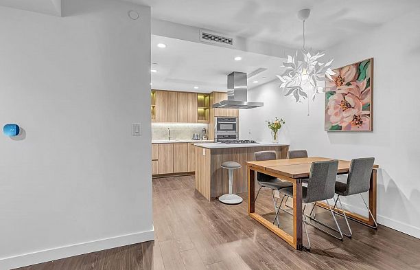 1207 1768 Cook Street False Creek