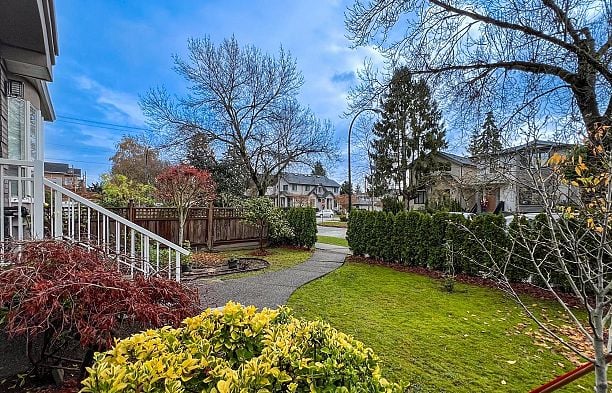 2813 W 21st Avenue Arbutus