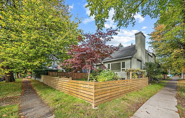 5483 Carnarvon Street Kerrisdale