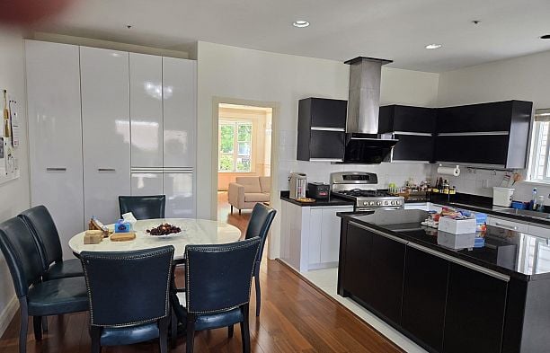 2813 W 21st Avenue Arbutus