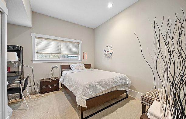 5483 Carnarvon Street Kerrisdale