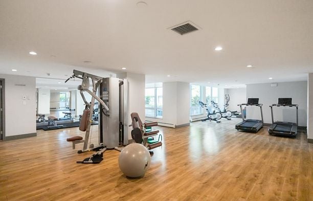 901 159 W 2ND AVENUE, Vancouver BC V5Y 0L8 False Creek