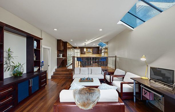 5483 Carnarvon Street Kerrisdale