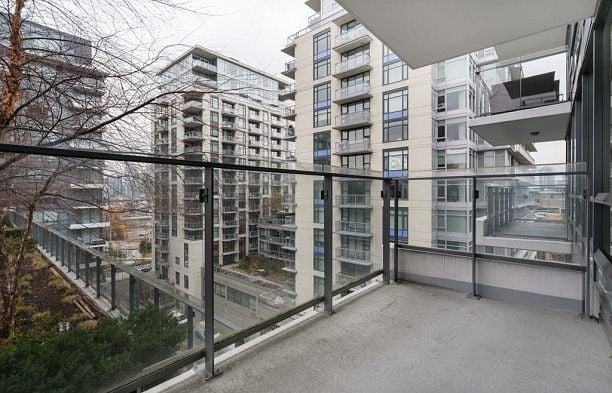 901 159 W 2ND AVENUE, Vancouver BC V5Y 0L8 False Creek