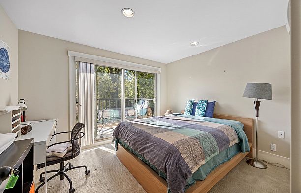 5483 Carnarvon Street Kerrisdale