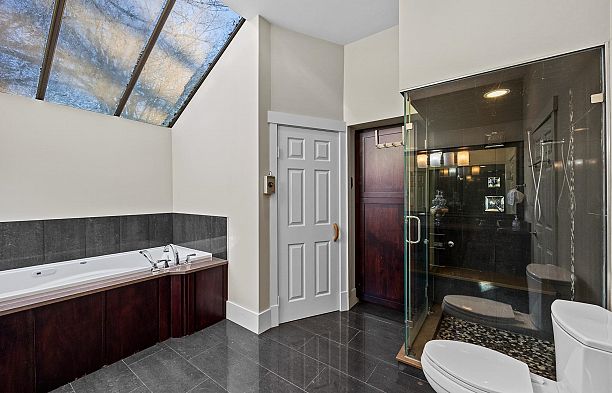 5483 Carnarvon Street Kerrisdale