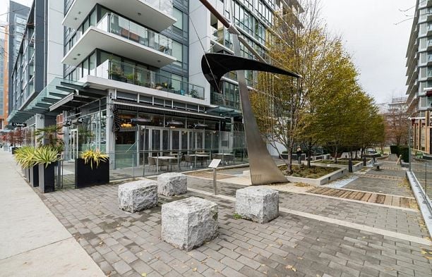 901 159 W 2ND AVENUE, Vancouver BC V5Y 0L8 False Creek