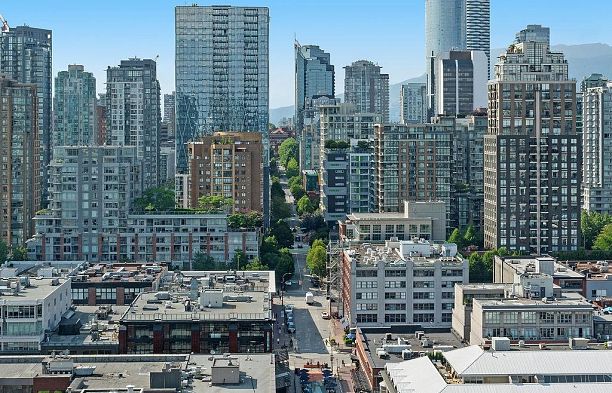 2705 193 Aquarius Mews Yaletown