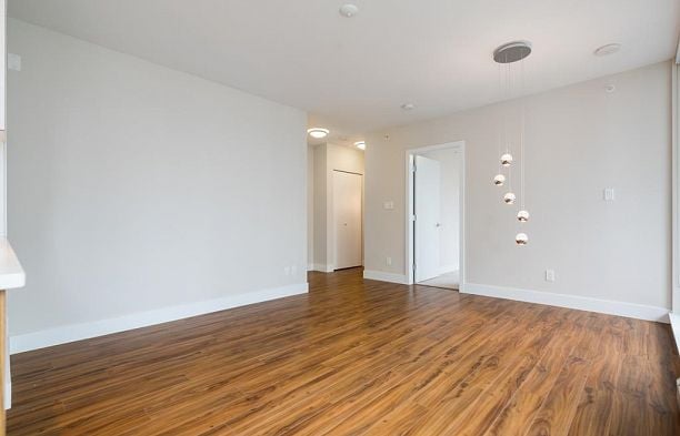 901 159 W 2ND AVENUE, Vancouver BC V5Y 0L8 False Creek