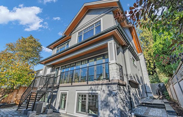 3070 W 44th Avenue Kerrisdale