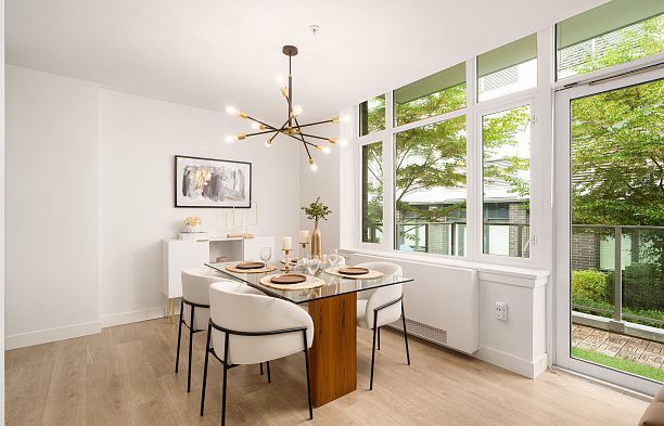 6725 Cambie Street South Cambie