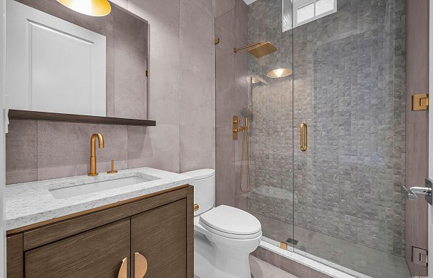 3070 W 44th Avenue Kerrisdale