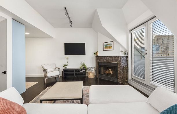 1858 W 1st Avenue Kitsilano