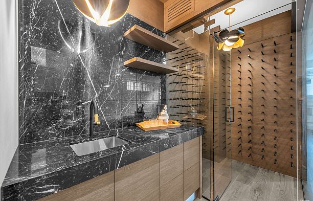 3070 W 44th Avenue Kerrisdale