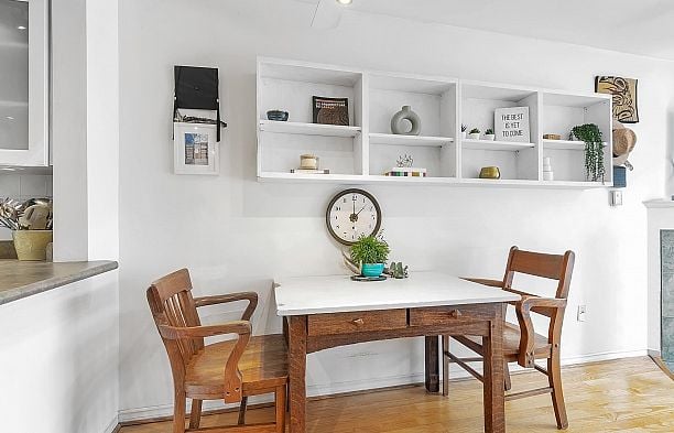 203 2025 Stephens Street Kitsilano