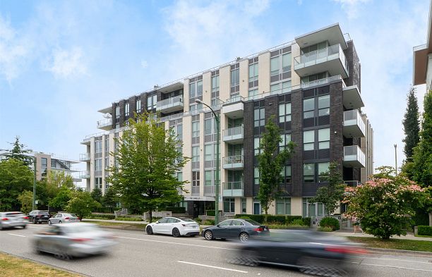 6725 Cambie Street South Cambie