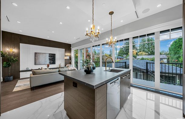 3070 W 44th Avenue Kerrisdale